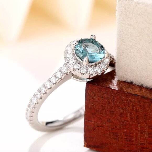 NEW 14k White Gold Blue Topaz Diamond Ring Halo Round Cut - Picture 4 of 8